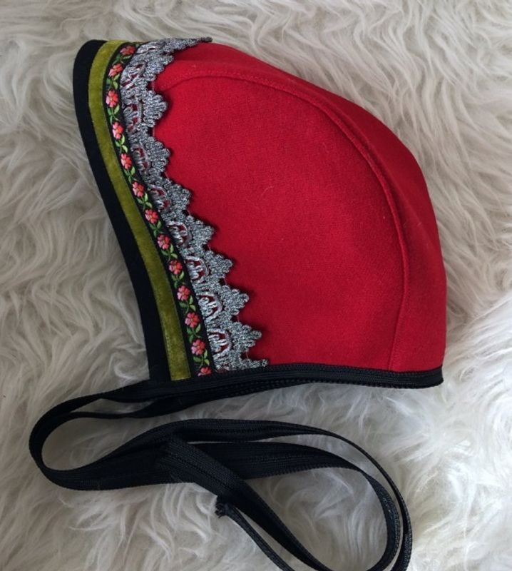 Mønster festdraktlue Andrine