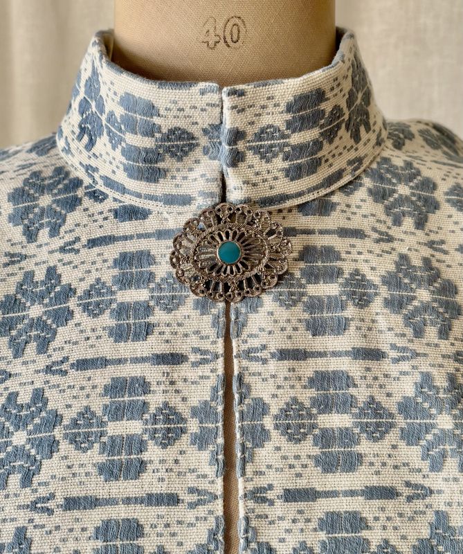 Festdraktskjorte Amanda offwhite m blå