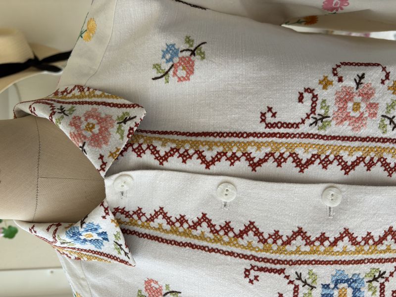 X SOLGT Skjortejakke natur med blomster